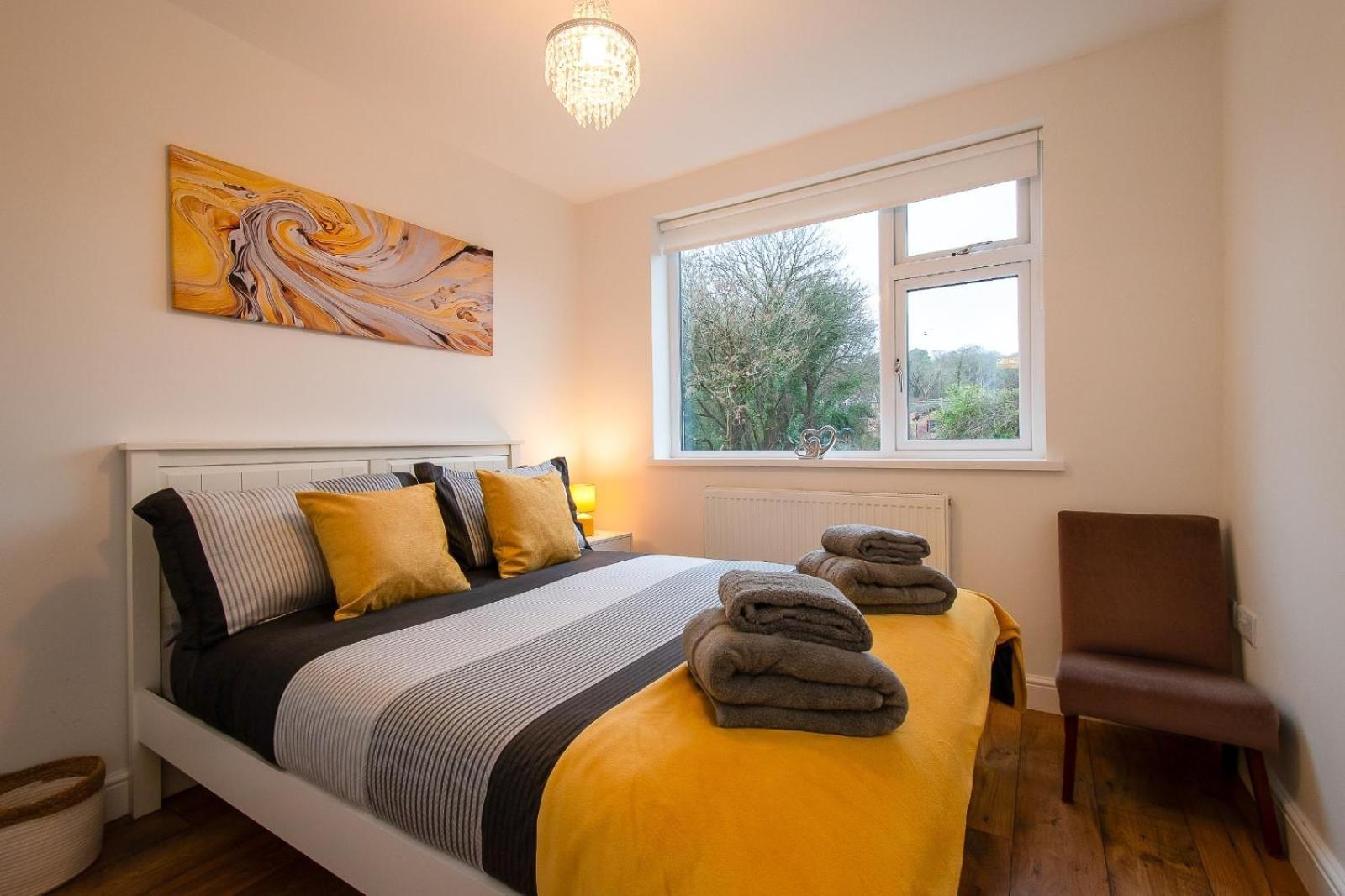 Casa One Hundred - A Beautiful 4 Bed House On The Beach Front Swansea Exterior photo
